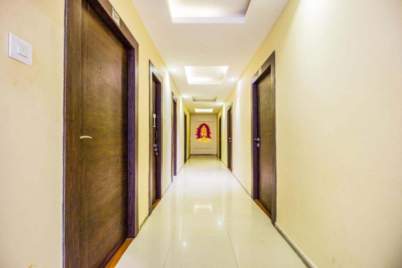 Fabhotel Damanis Ashok Nagar Udajpur Exteriér fotografie